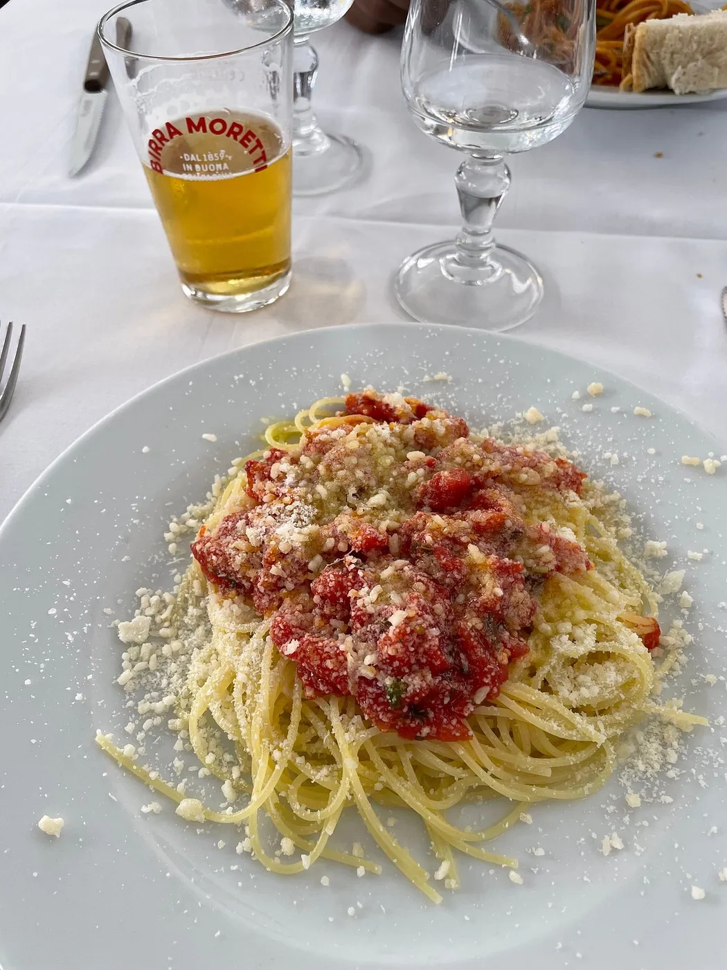 Spaghettini dei Briganti al pomodoro fresco con parmigiano
